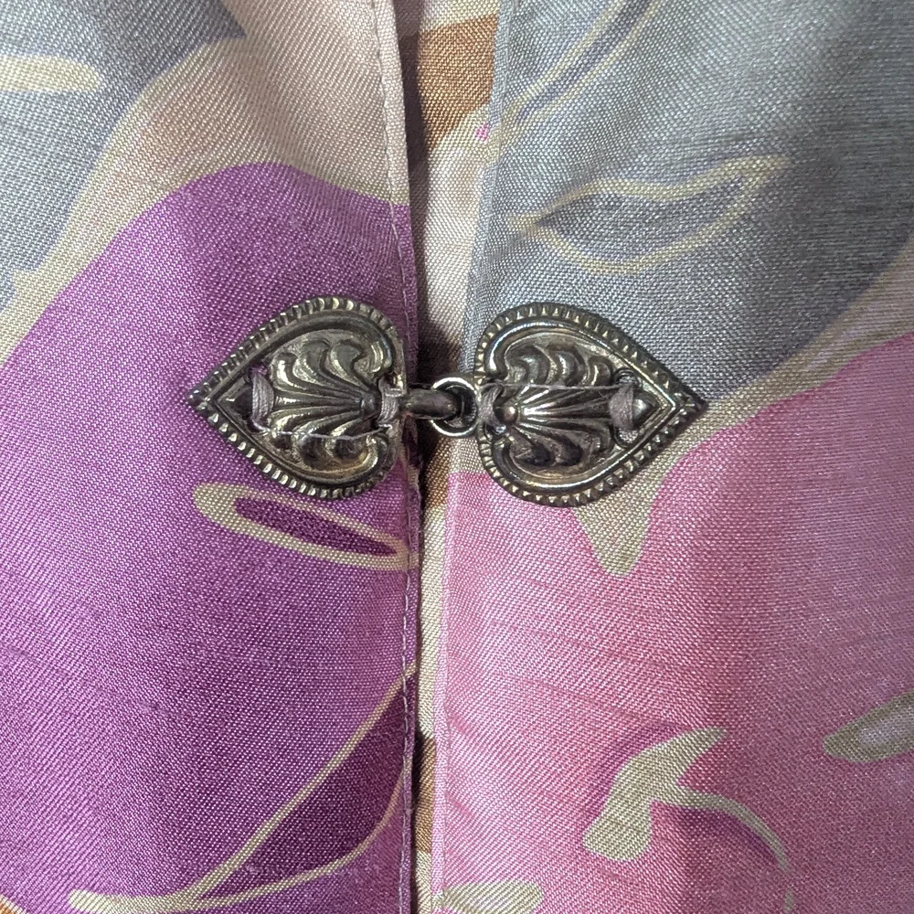 Maggie Sweet Floral‎ Brocade Top with Mandarin Collar